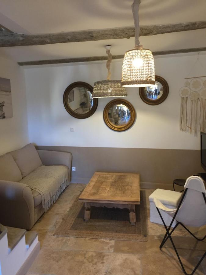 Chez Enzo Daire Pierrevert Dış mekan fotoğraf